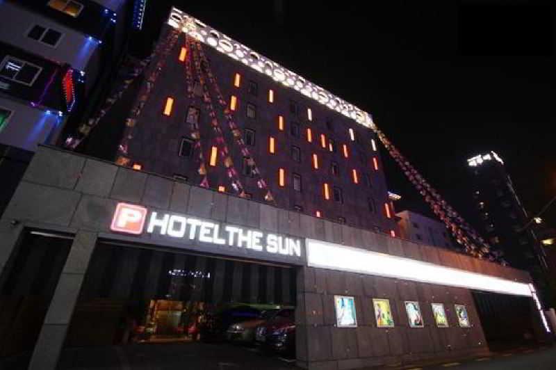 Hotel The Sun Пусан Екстер'єр фото